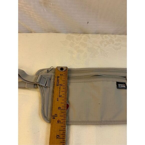 Lewis N Clark Fanny pack waist bag 2 zippers adjustable belt 11x5” packable mone - Picture 4 of 10